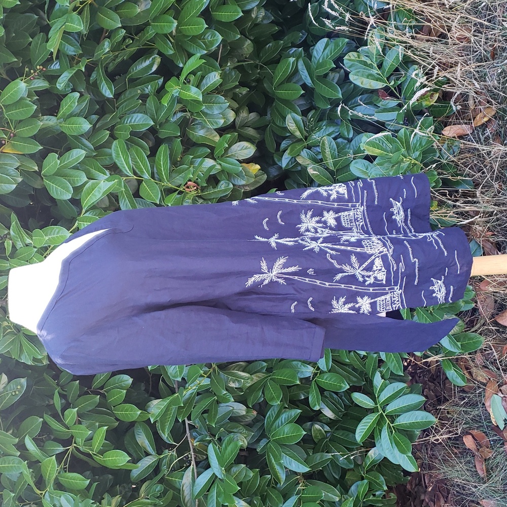 Talbots Embroidered Navy Blue Palm Tree Print Women's TunicTop XL - Picture 2 of 11